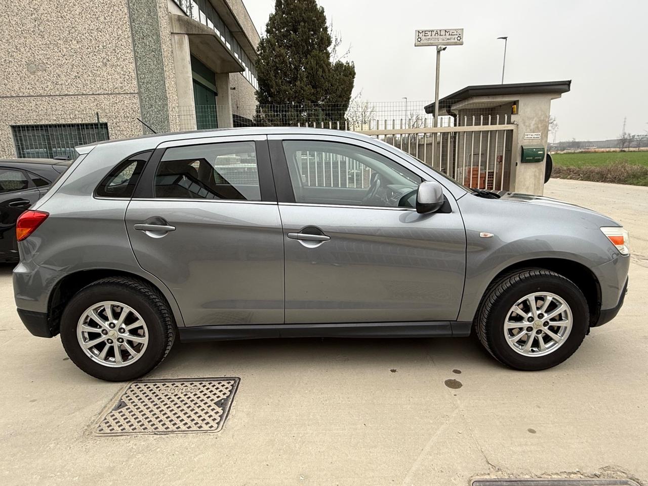 Mitsubishi ASX 1.6 2WD Intense ClearTec Panoramic