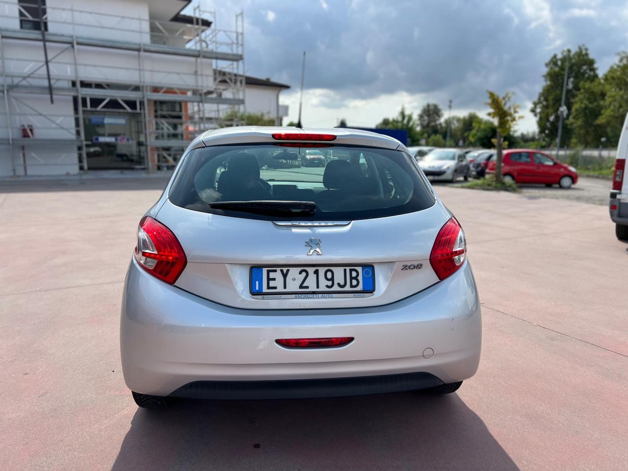 Peugeot 208 1.4 HDi 68 CV 5 porte Access