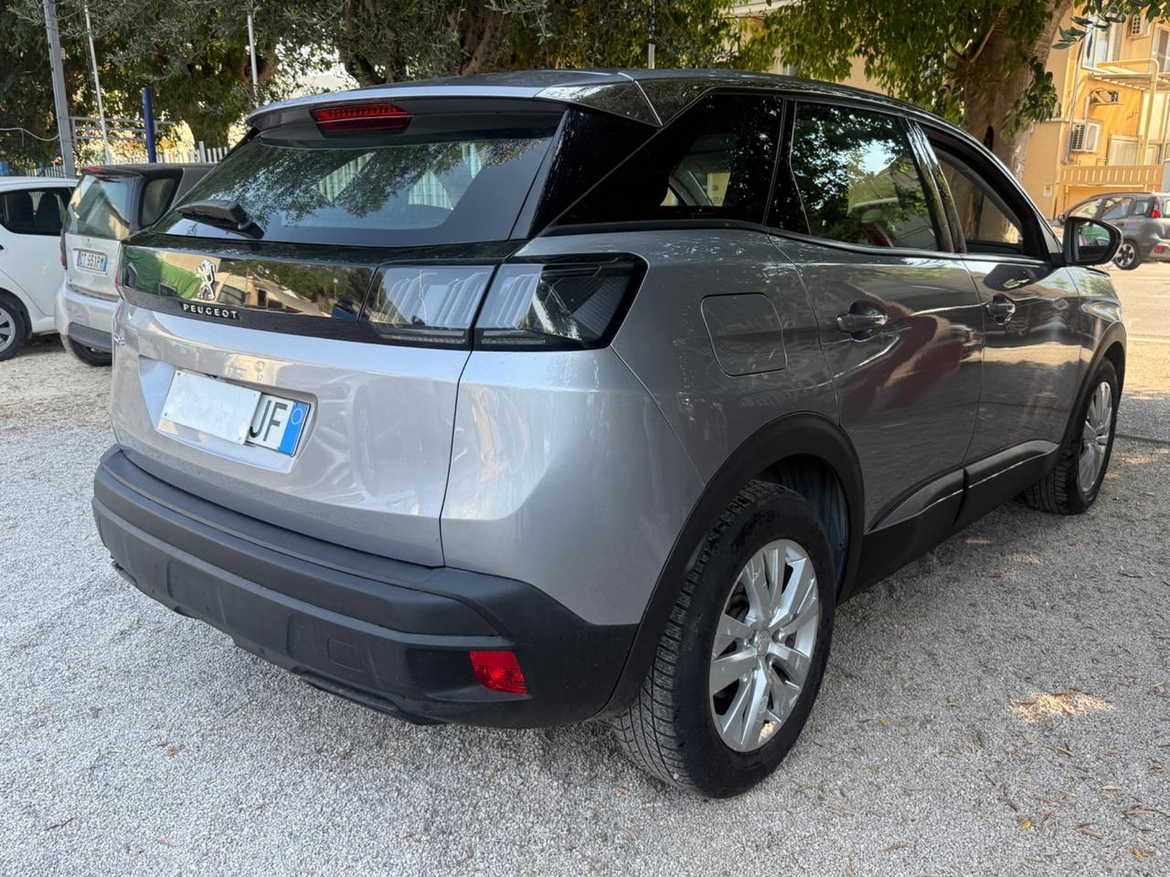 Peugeot 3008 BlueHDi 130 S&S EAT8