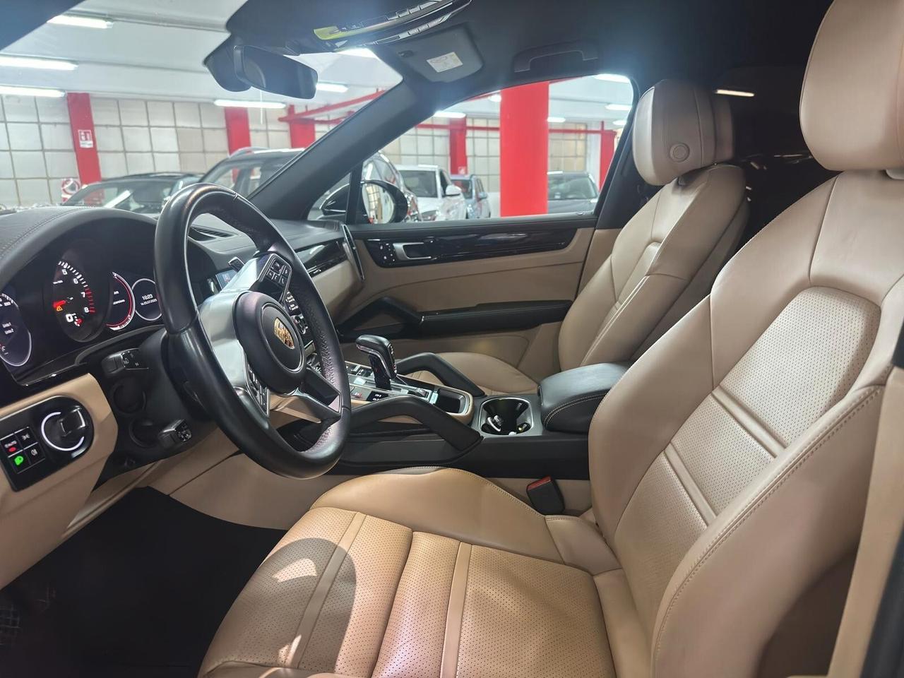 Porsche Cayenne 3.0 V6