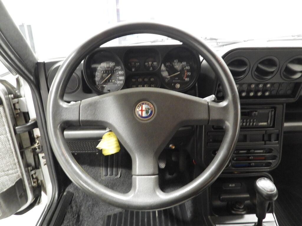 Alfa Romeo 33 Berlina 1.5 4x4