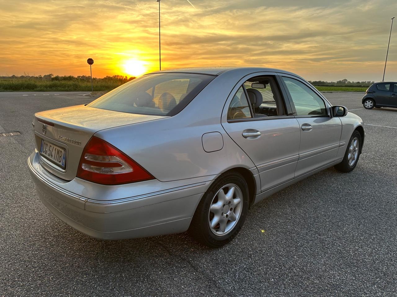 Mercedes-benz C 200 Kompressor BENZINA