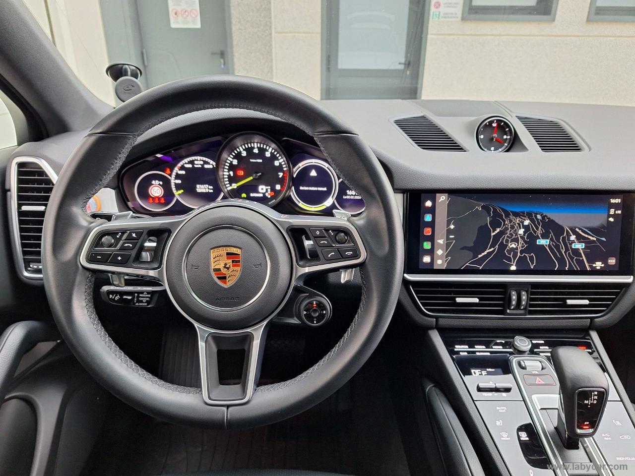 PORSCHE Cayenne Coupé 3.0 V6 E-Hybrid PlatINUM TETTO CARBONIO