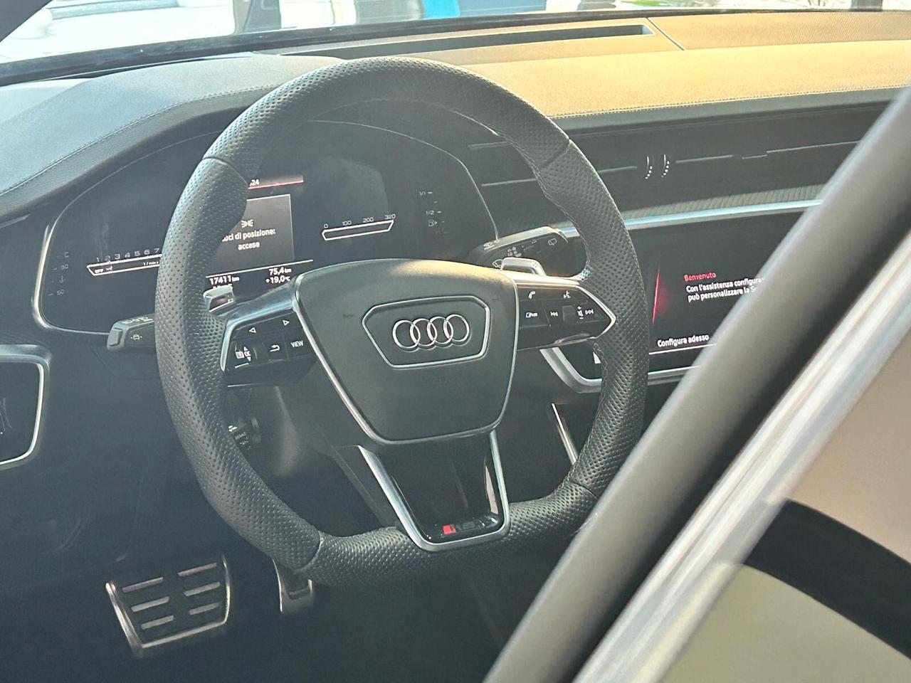 AUDI RS6 2024