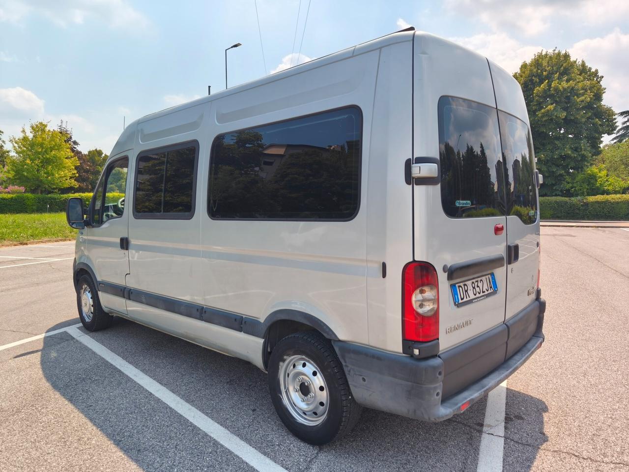 Renault Master2.5dci 9posti