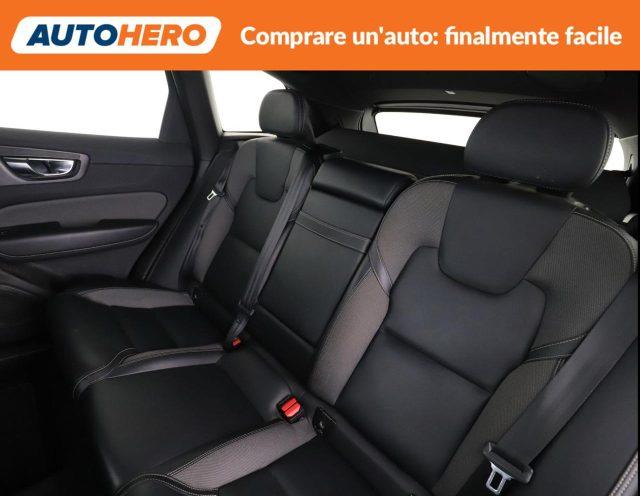 VOLVO XC60 B4 Geartronic R-design