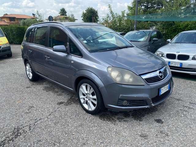 Opel Zafira Zafira II 2005 1.9 cdti Cosmo 120cv