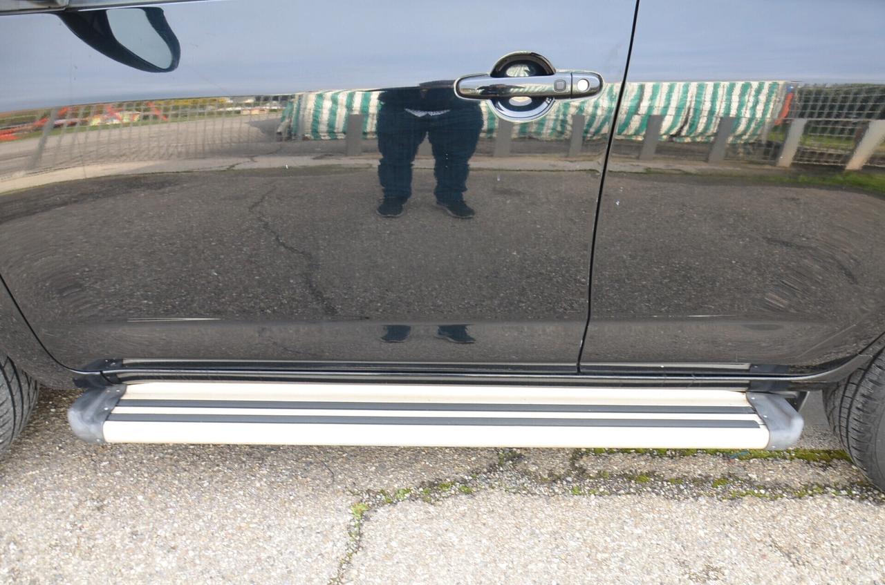 Toyota RAV 4 RAV4 2.2 D-4D 150 CV Lounge