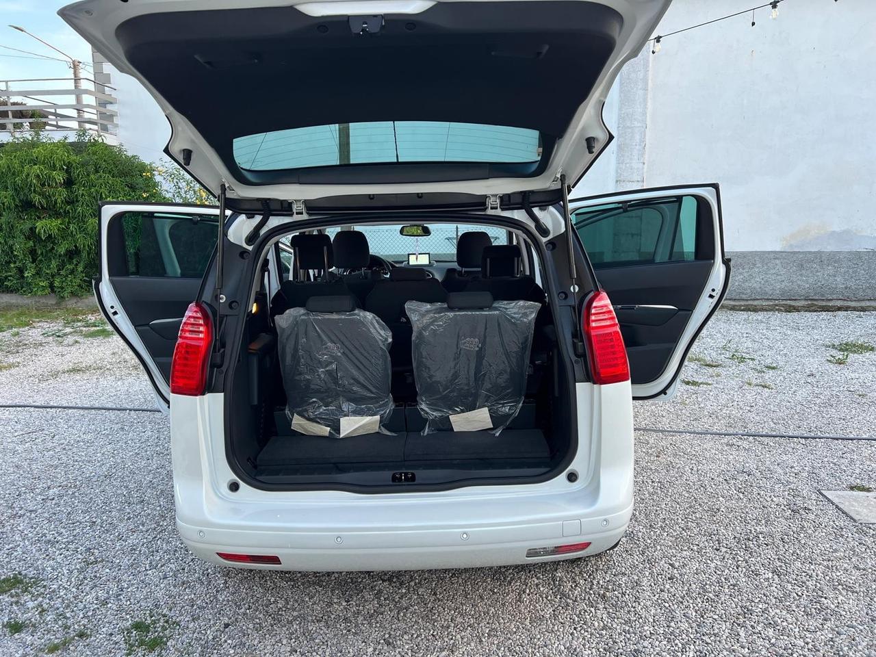 Peugeot 5008 BlueHDi 120 S&S Allure