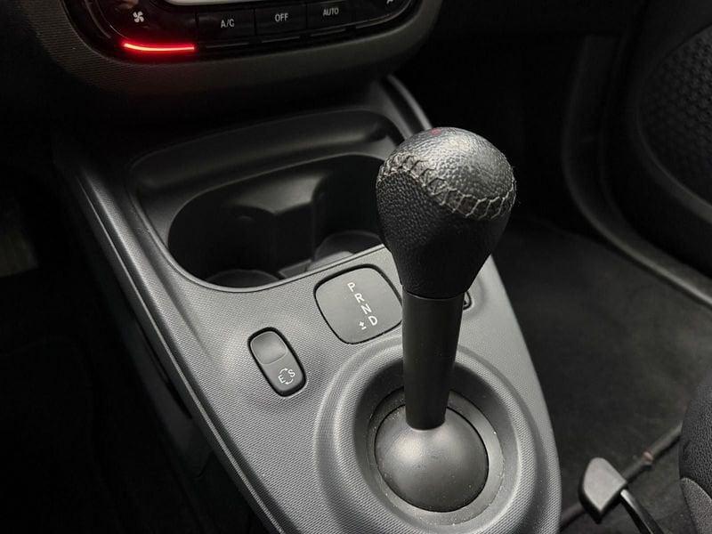 smart fortwo fortwo 70 1.0 twinamic Prime