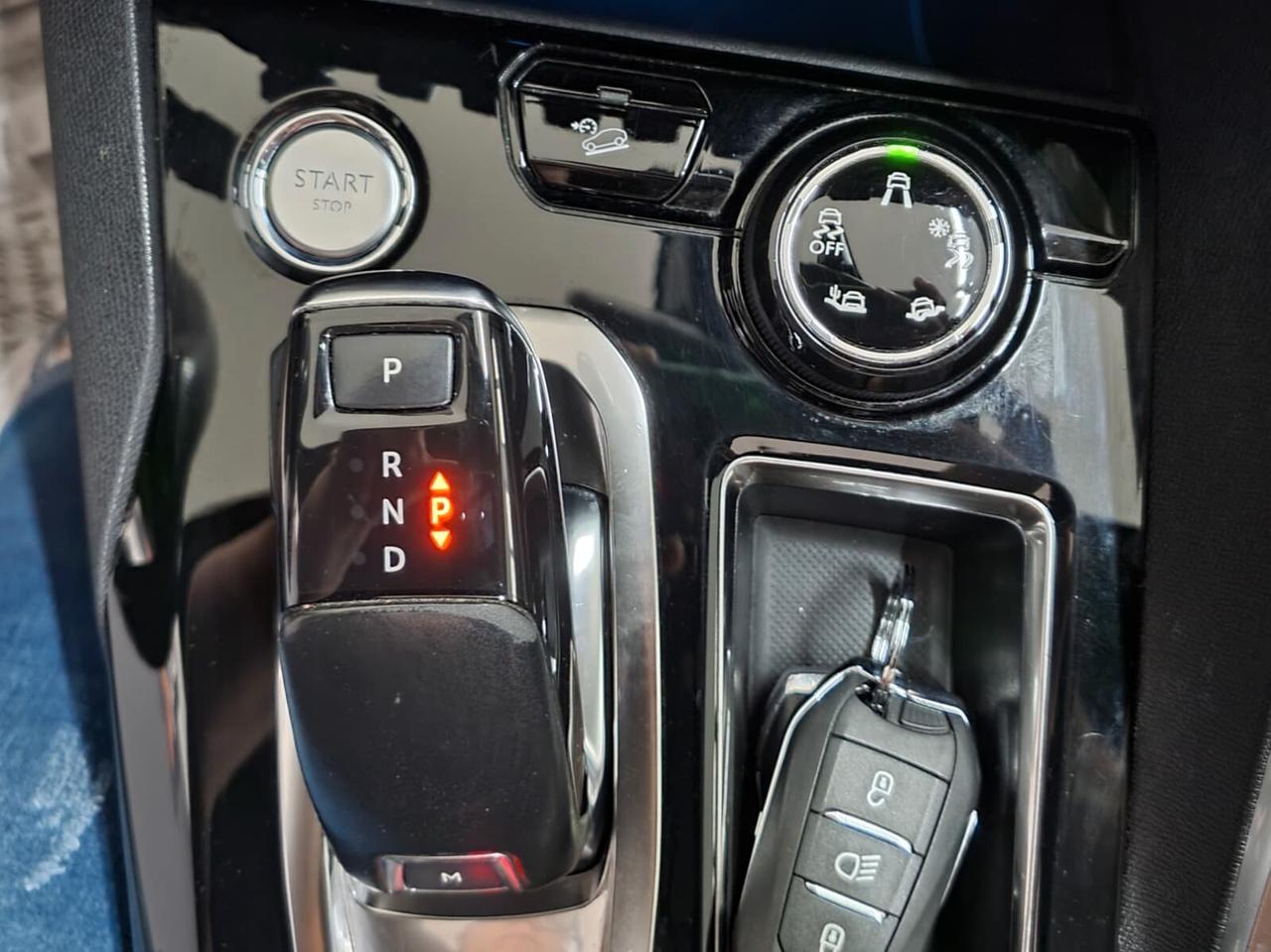 Peugeot 3008 1.6 BlueHDi 120cv EAT6 GT Line TETTO APRIBILE