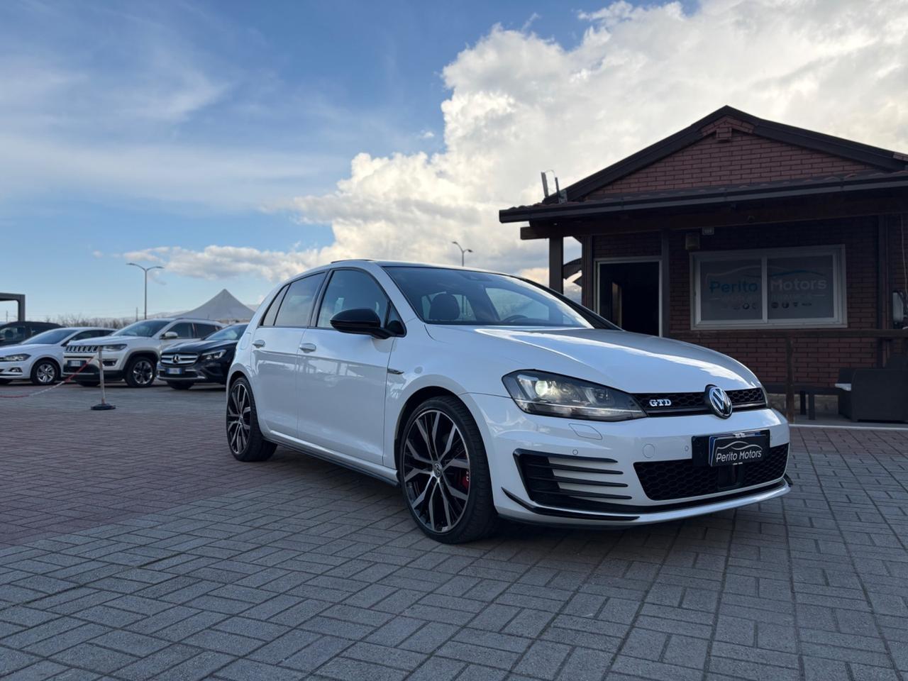 Volkswagen Golf GTD 2.0 TDI DSG 5p.