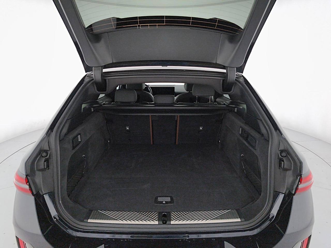 BMW Serie 5 540d xDrive Touring 48V MSport Pro