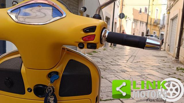 PIAGGIO Vespa GTS 300 Super Sport