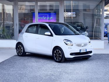 Smart ForFour 1.0 Benzina 71CV E6 Automatica Neo. - 2017