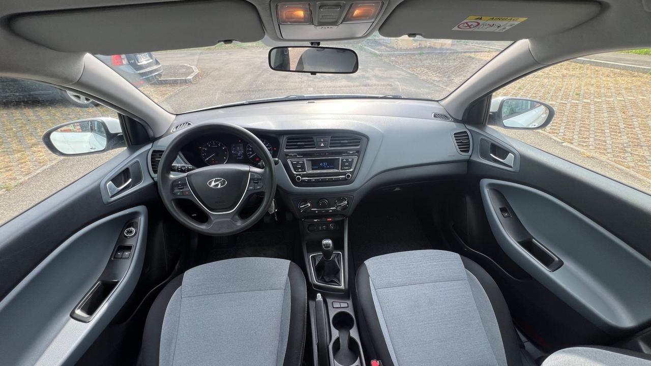 Hyundai i20 1.2 84 CV 5 porte Econext Comfort