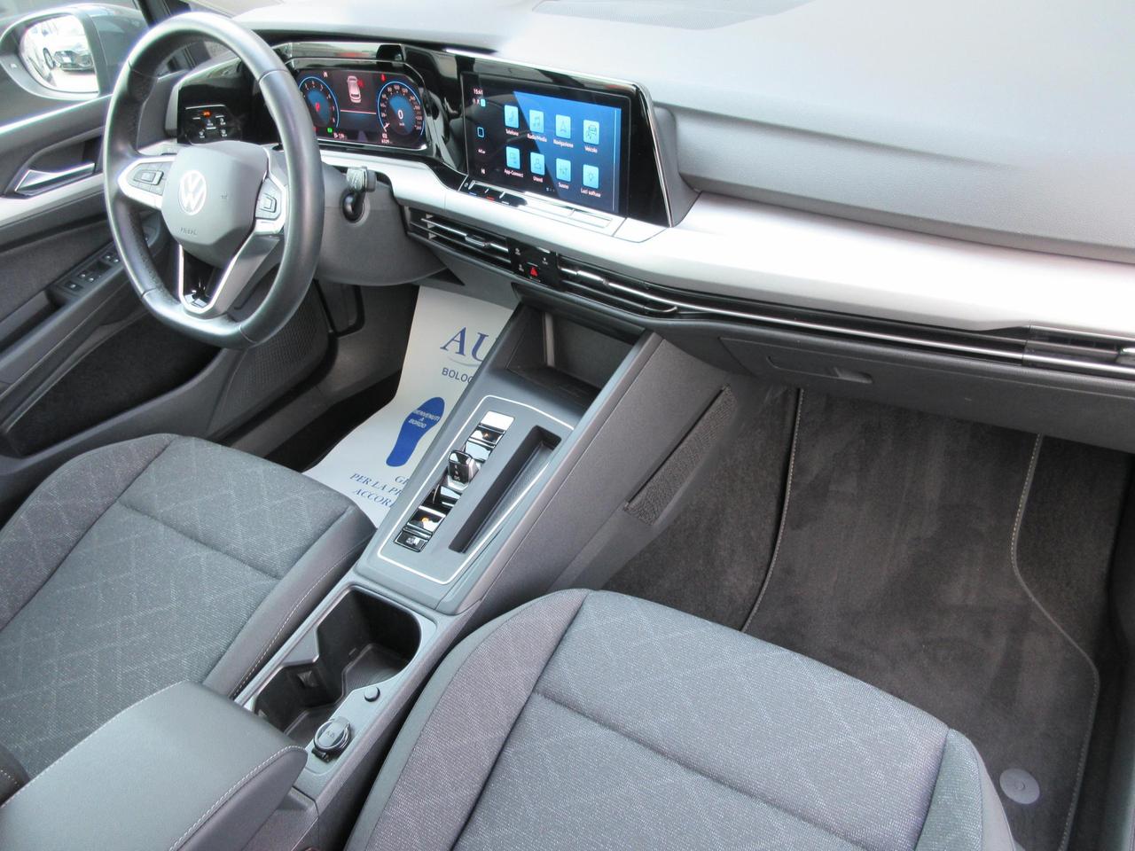 Volkswagen Golf 1.0 etsi evo Life 110cv DSG