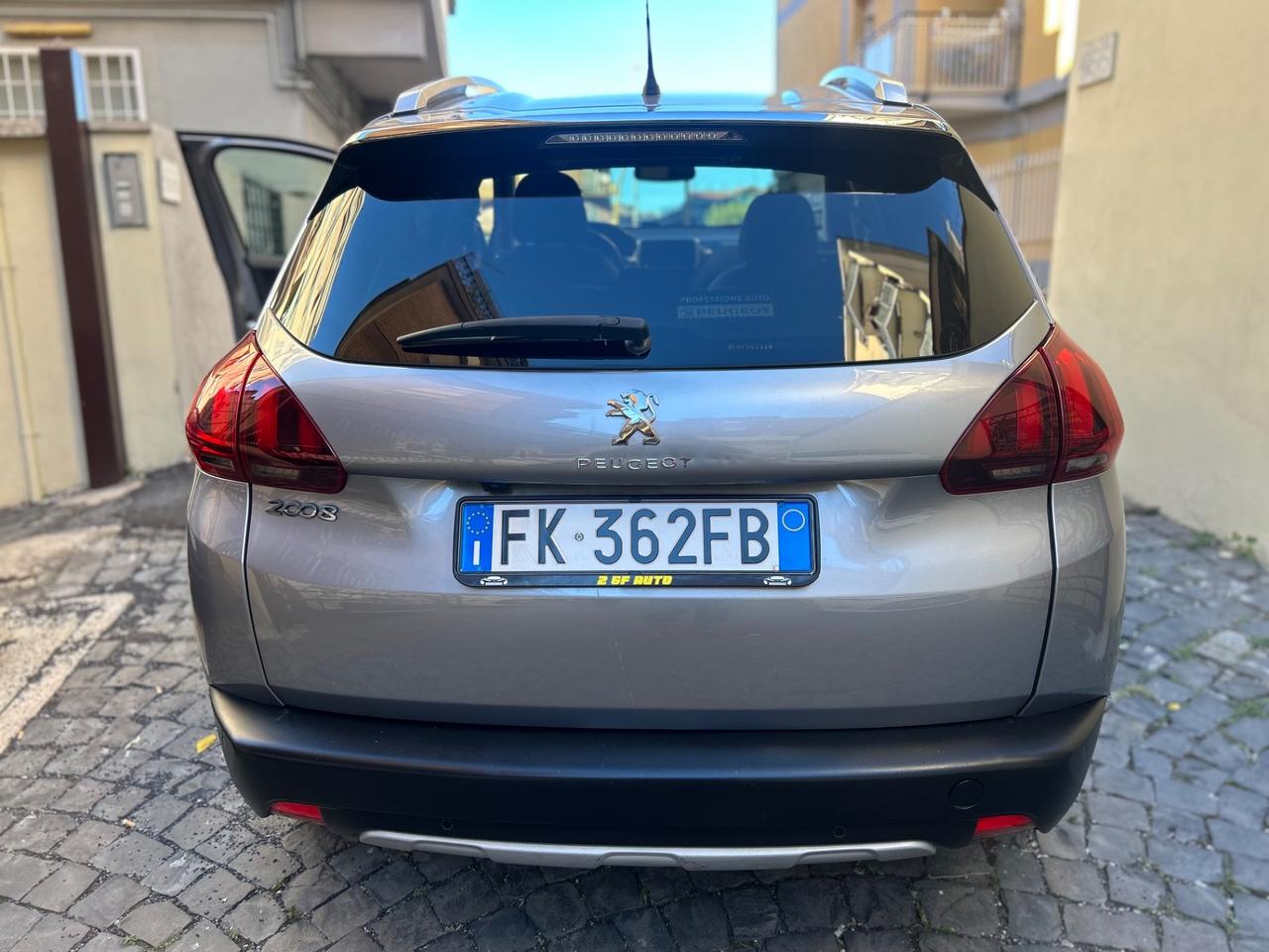 Peugeot 2008 BlueHDi 120 S&S Black Matt