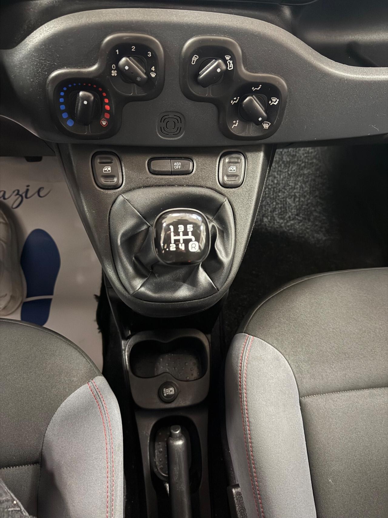 Fiat Panda 1.2 Lounge 69CV Ok Neopatentati