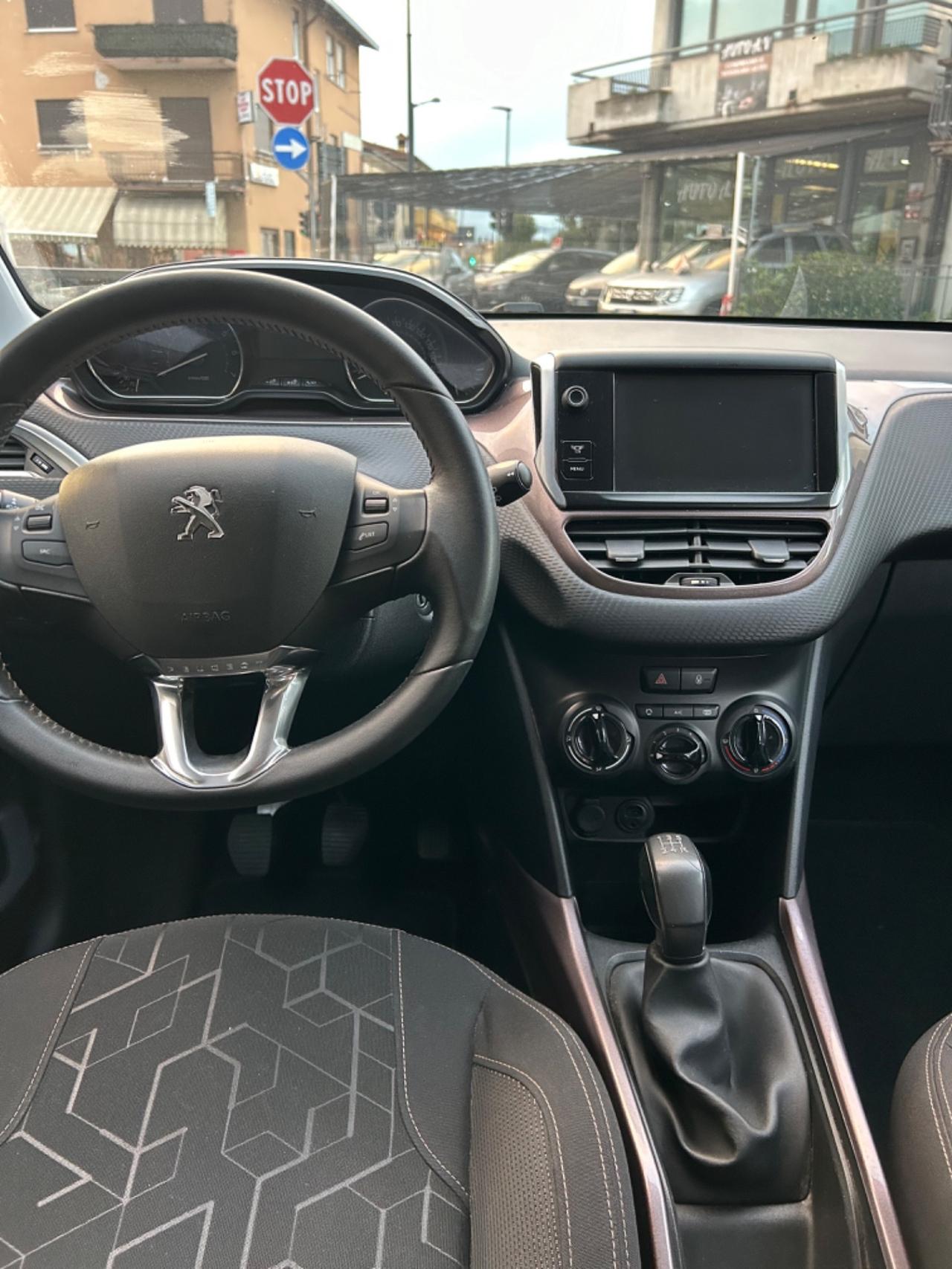 Peugeot 2008 1.2 VTi 82CV Allure OK neopatentati