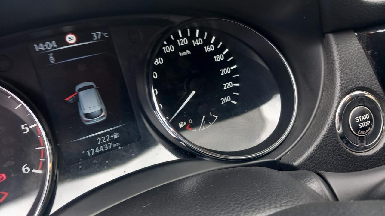 Nissan Qashqai 1.5 dCi 360