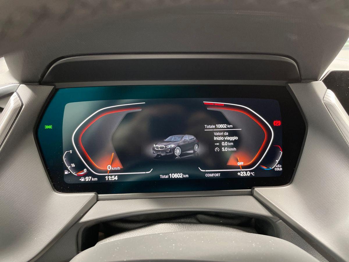 BMW Serie 1 F40 - 118i Msport 140cv auto