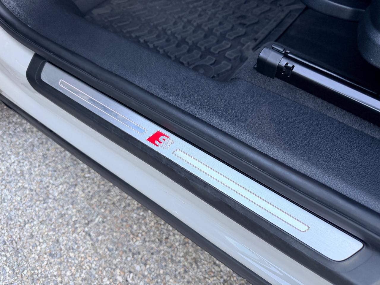 Audi Q3 SPB 40 TDI quattro 200cv S tronic line edition gesso