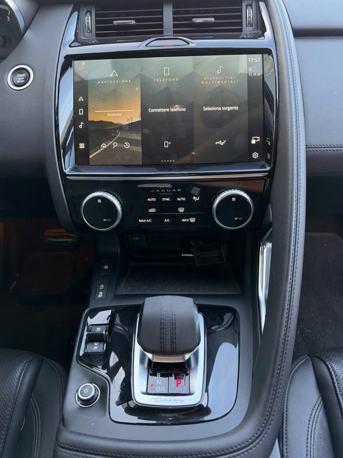Jaguar E-Pace 2.0D I4 163 CV AWD Auto R-Dynamic HSE
