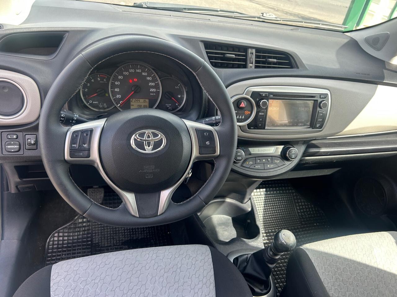 Toyota Yaris 1.4 D-4D 5 porte Lounge