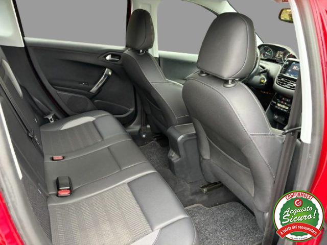 PEUGEOT 2008 1° serie BlueHDi 100 Allure Uniproprietario