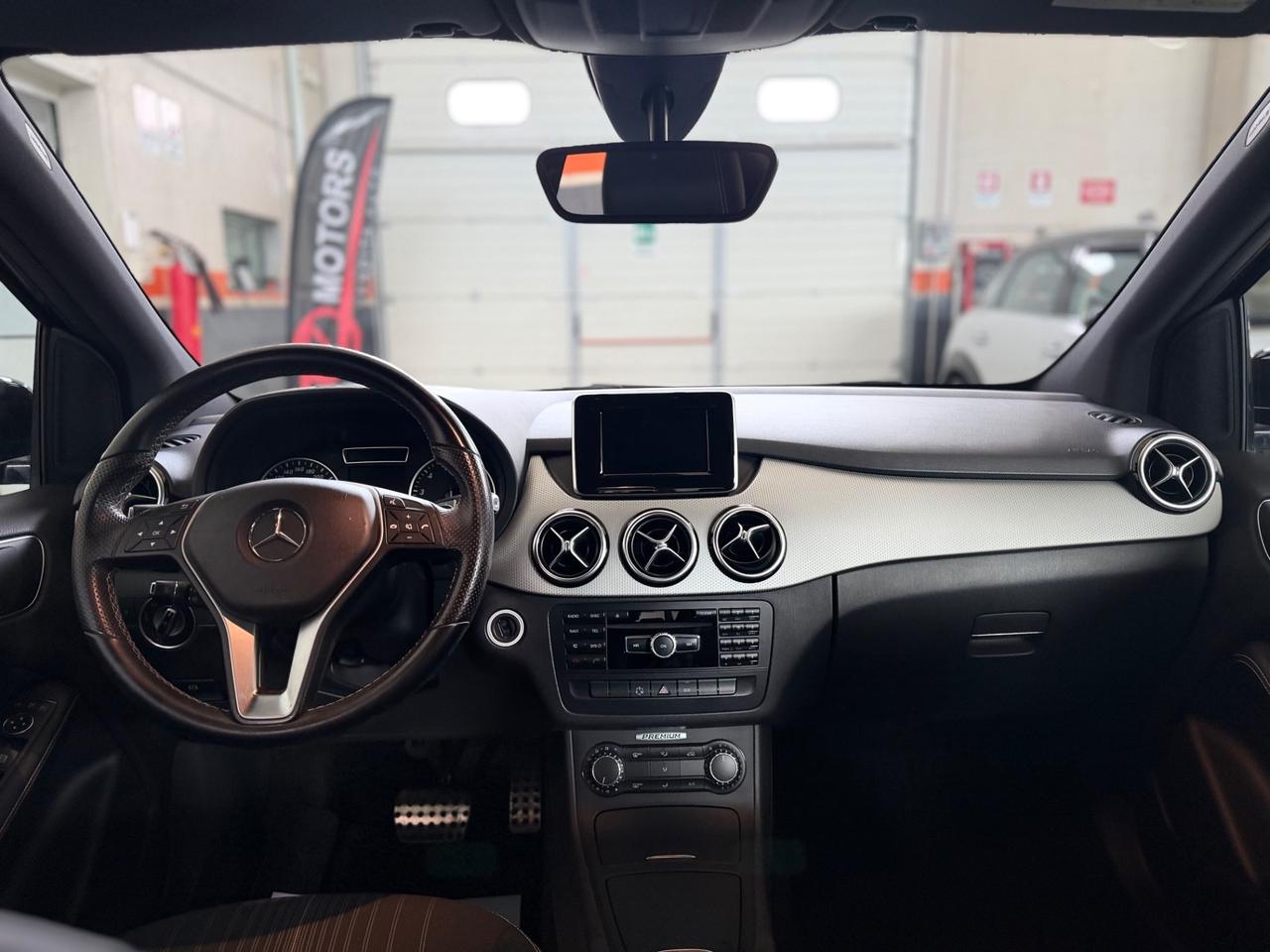 Mercedes-benz B 180 Premium AUTOMATICA NEOPATENTATI