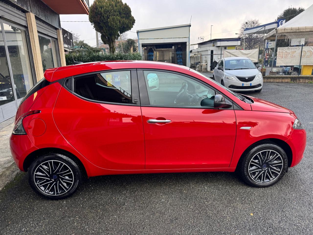 Lancia Ypsilon 1.0 Gold No Obbligo Finanz.