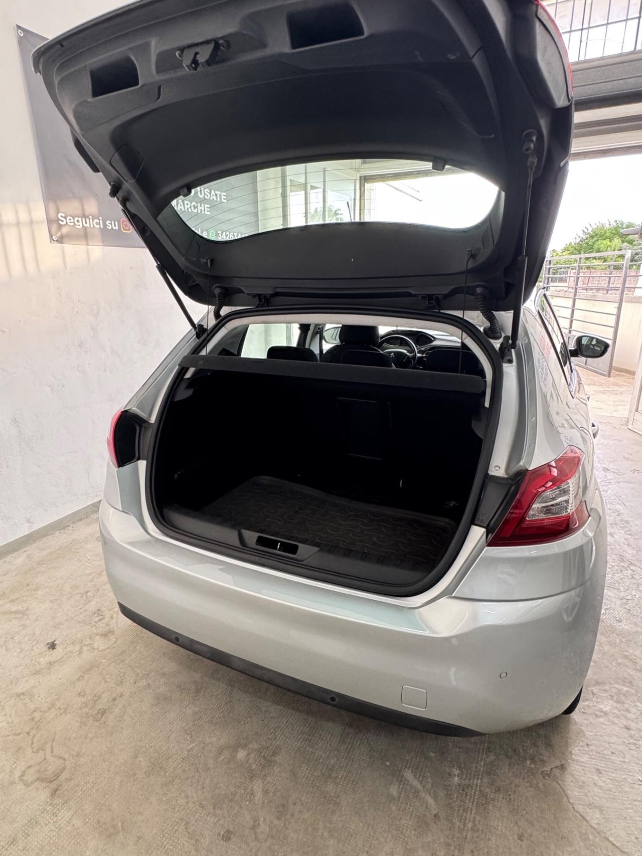 Peugeot 308 1.6 cv 120 cv Diesel