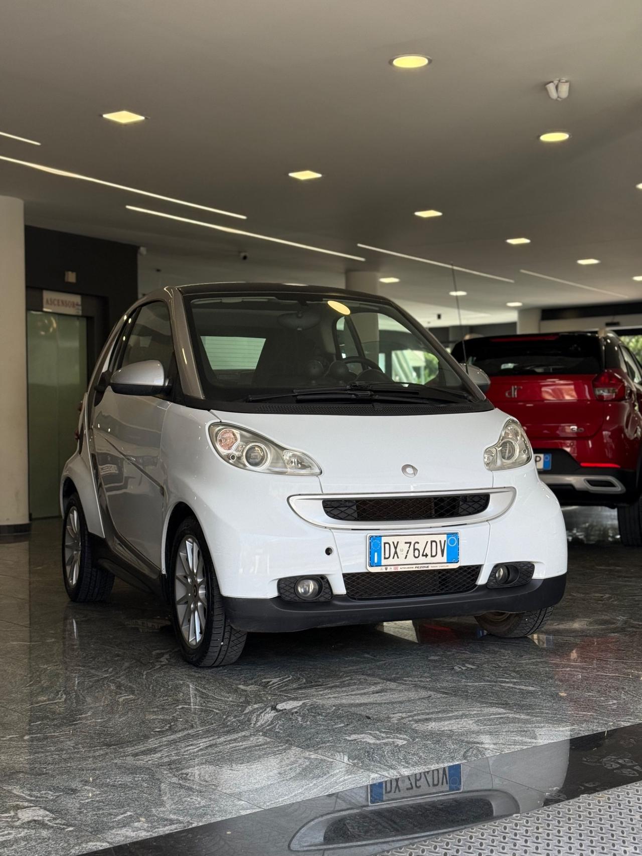 Smart ForTwo 1000 52 kW coupé passion