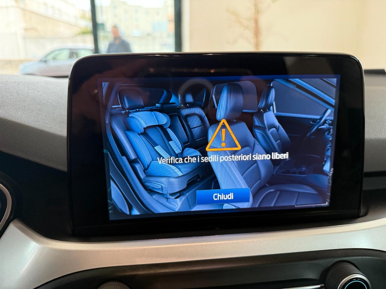 Ford Focus 1.5 EcoBlue 5p. Business CarPlay Navi Led