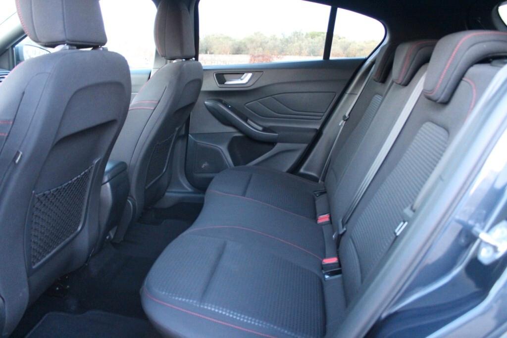 FORD FOCUS 1.5 EcoBlue 120CV ST-LINE *CAMERA *NAVI *LED