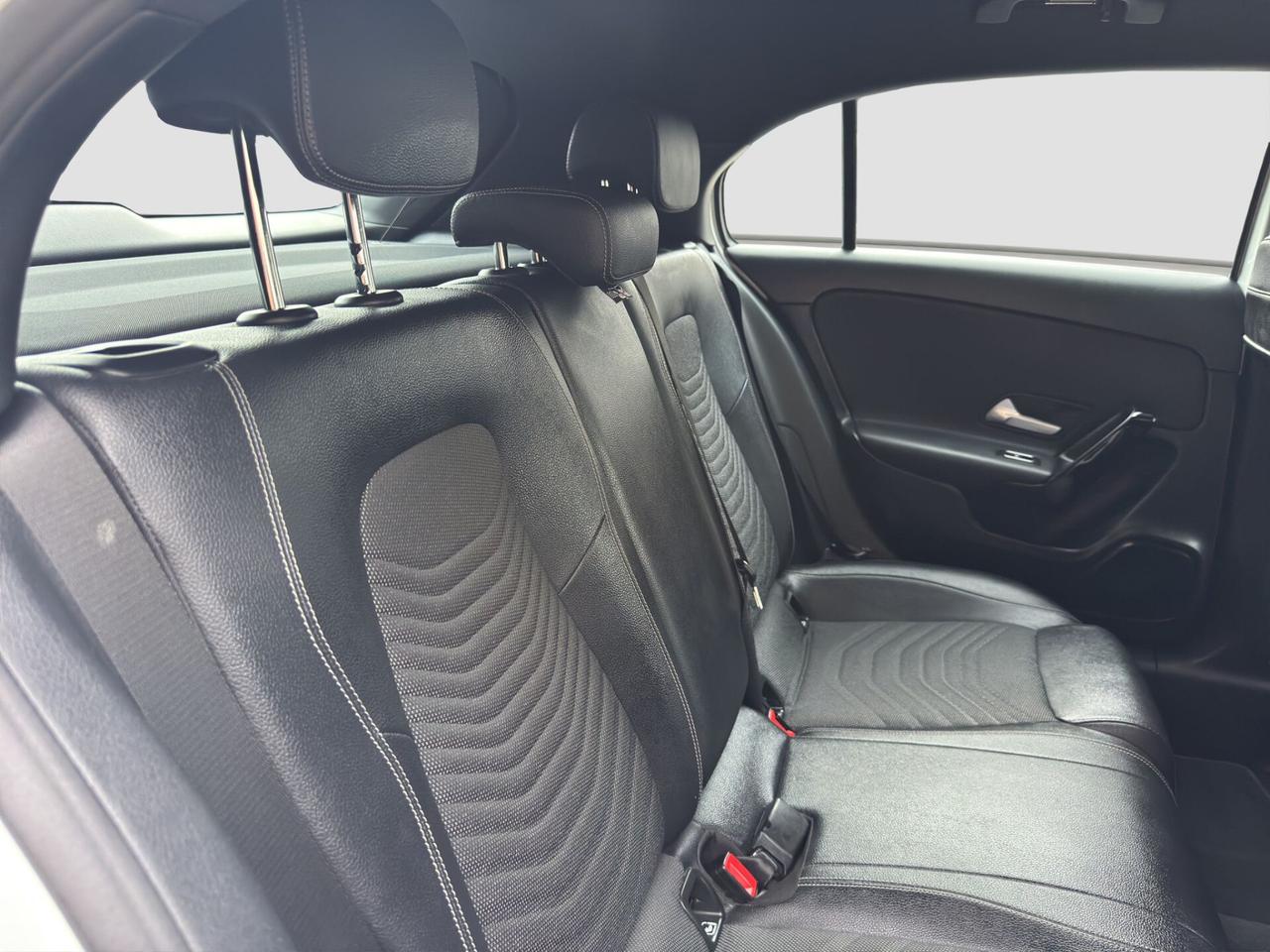 Mercedes-benz A 180 d 1.5 116cv Sport 2019