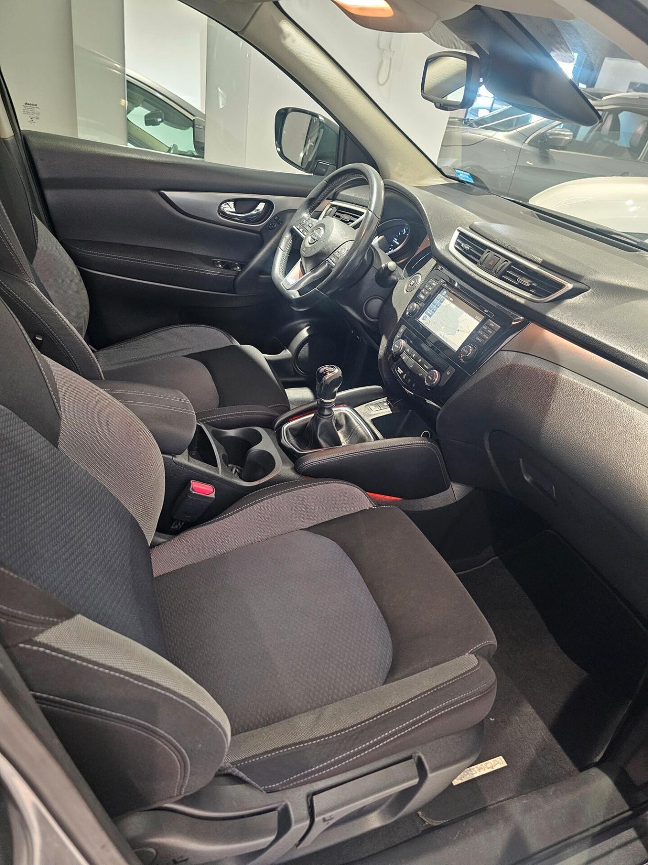 Nissan Qashqai 1.5 dCi N-Connecta