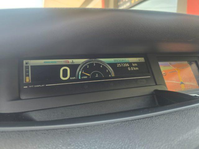 RENAULT Scenic X-Mod 1.5 dCi 110CV UniPropietario Navi 3D Cruise