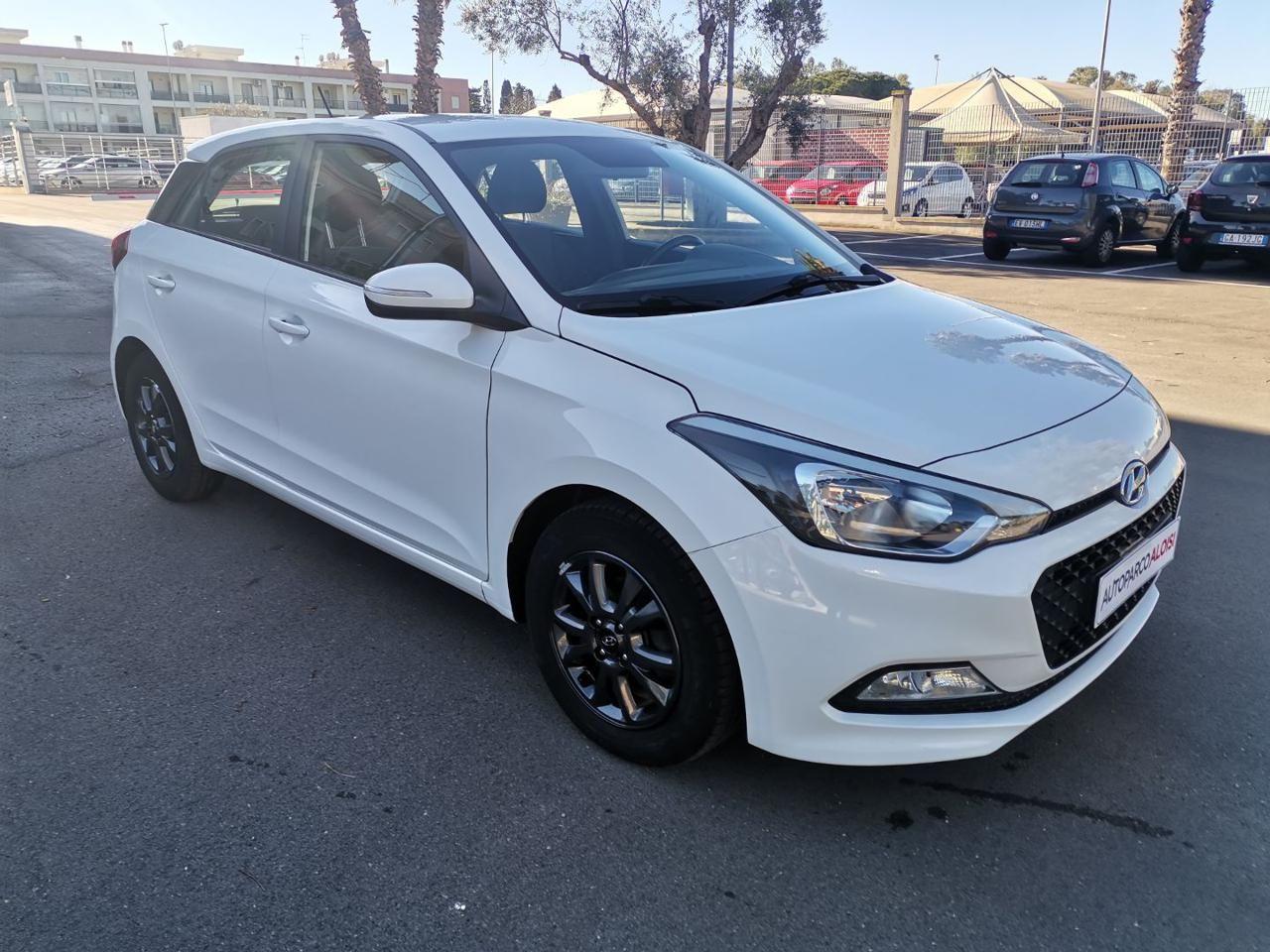 Hyundai i20 1.2 84 CV 5 porte