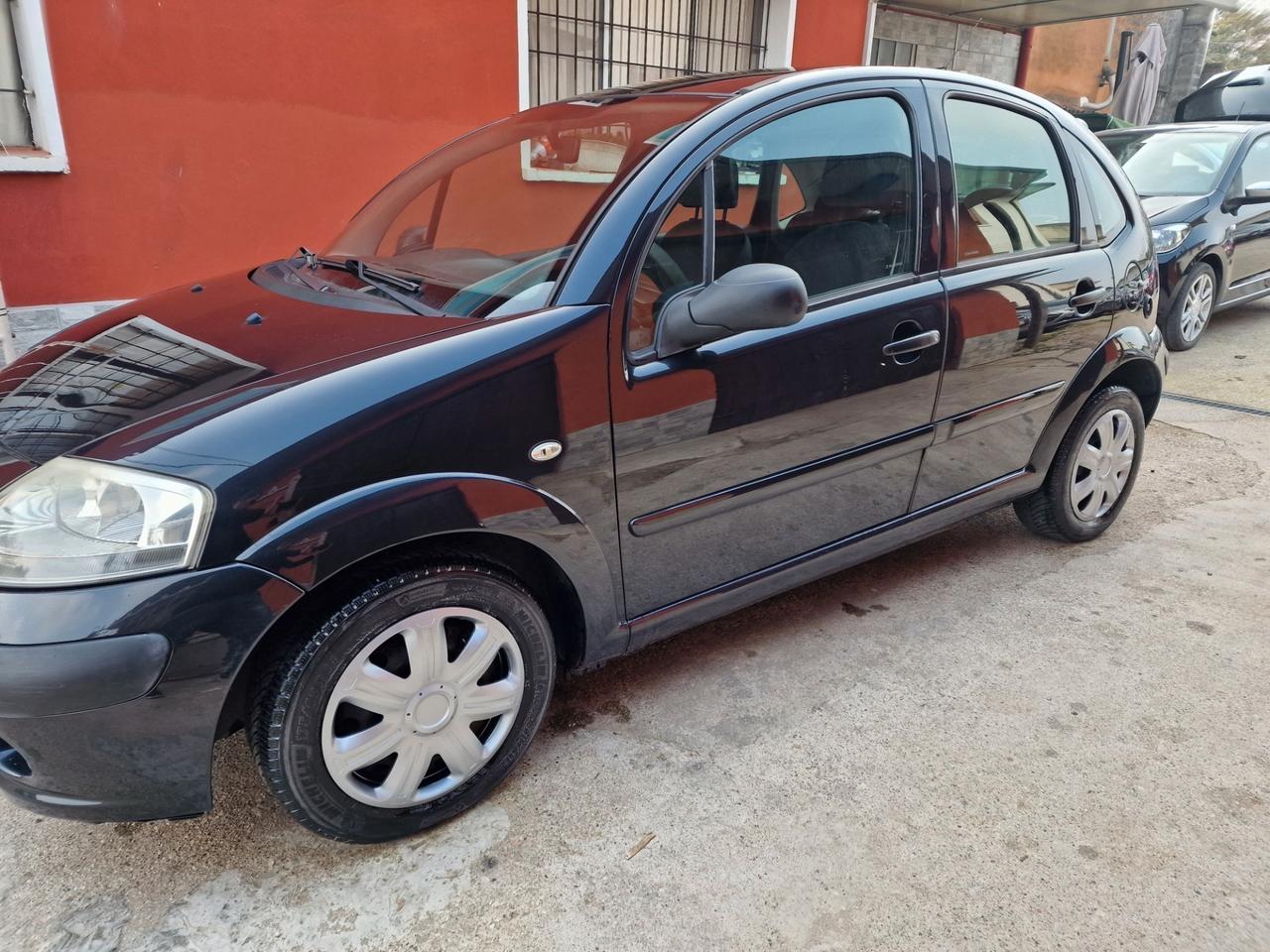 Citroen C 3 1.4 metano nuovo neopatentati 2010