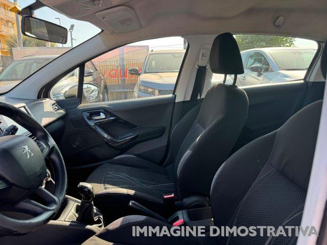 PEUGEOT 208 1.4 8V HDi 68CV 5p. Allure
