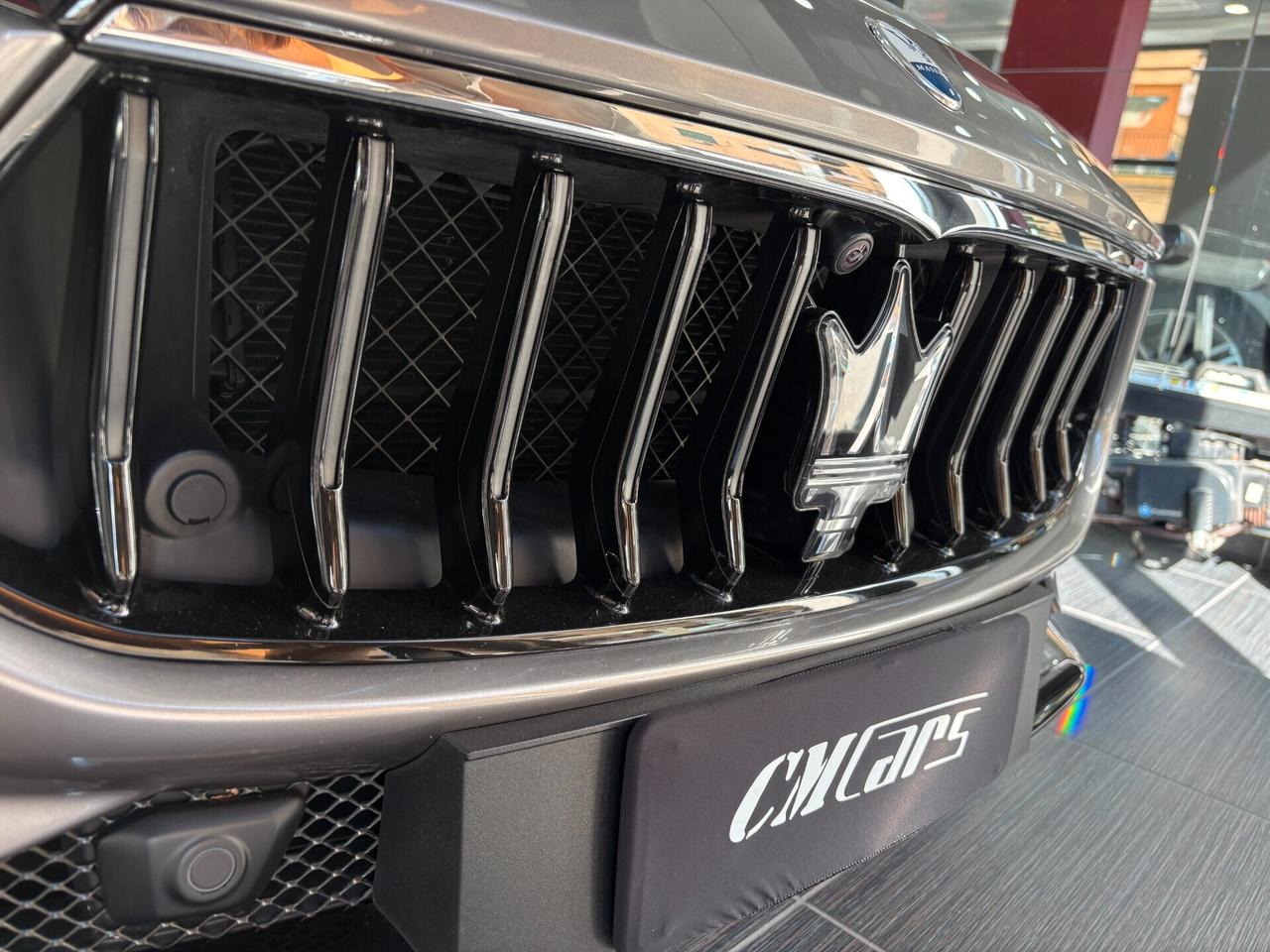 Maserati Ghibli 3.0 V6 Modena 350cv RWD auto ITALIANA