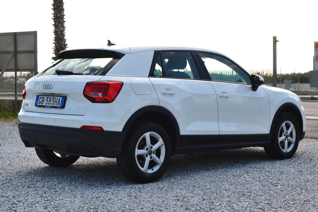 Audi Q2 30 TDI S tronic Business 05/2020