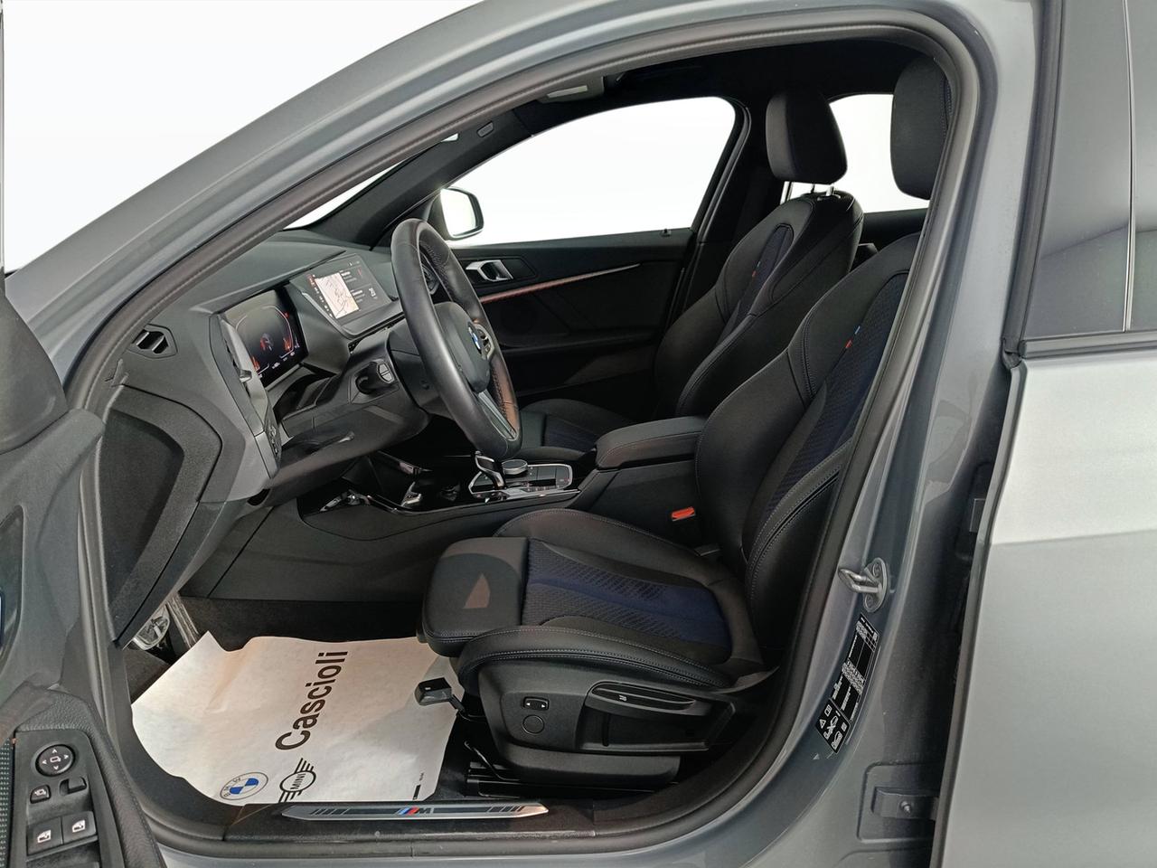 BMW Serie 1 F40 - 120d xdrive Msport auto