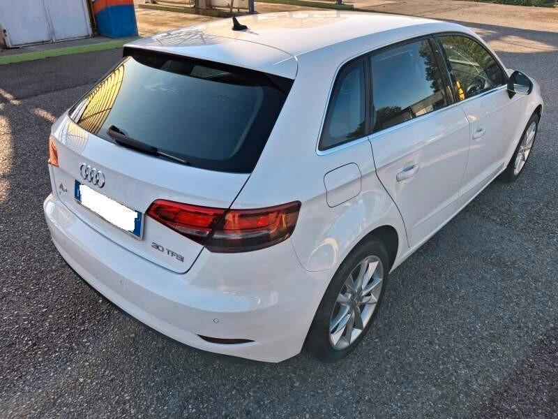 Audi A3 SPB 30 TFSI S tronic Business