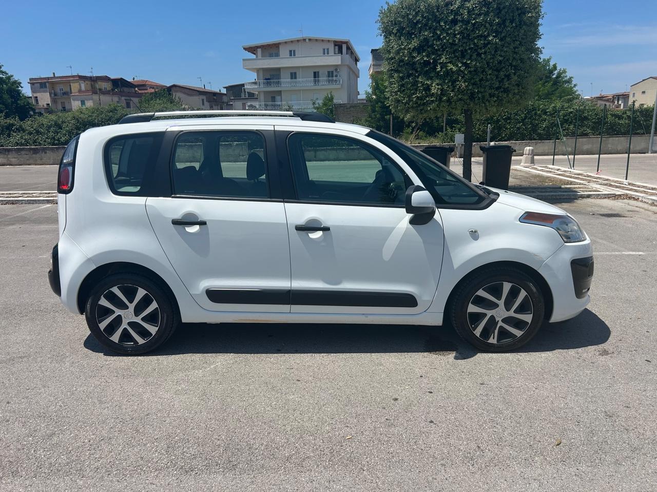 Citroen C3 Picasso 1.6 HDi 90 da vetrina