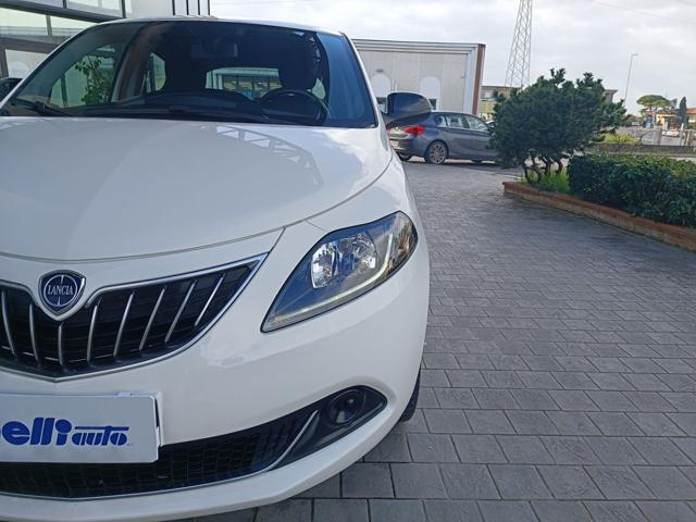 LANCIA Ypsilon 1.0 FireFly 5 porte S&S Hybrid Ecochic Silver