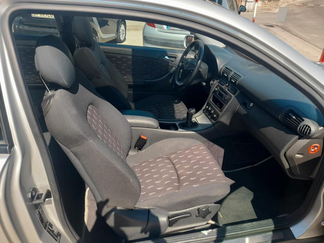 Mercedes-benz C 220 2.2Diesel(PRIVATO)-2001