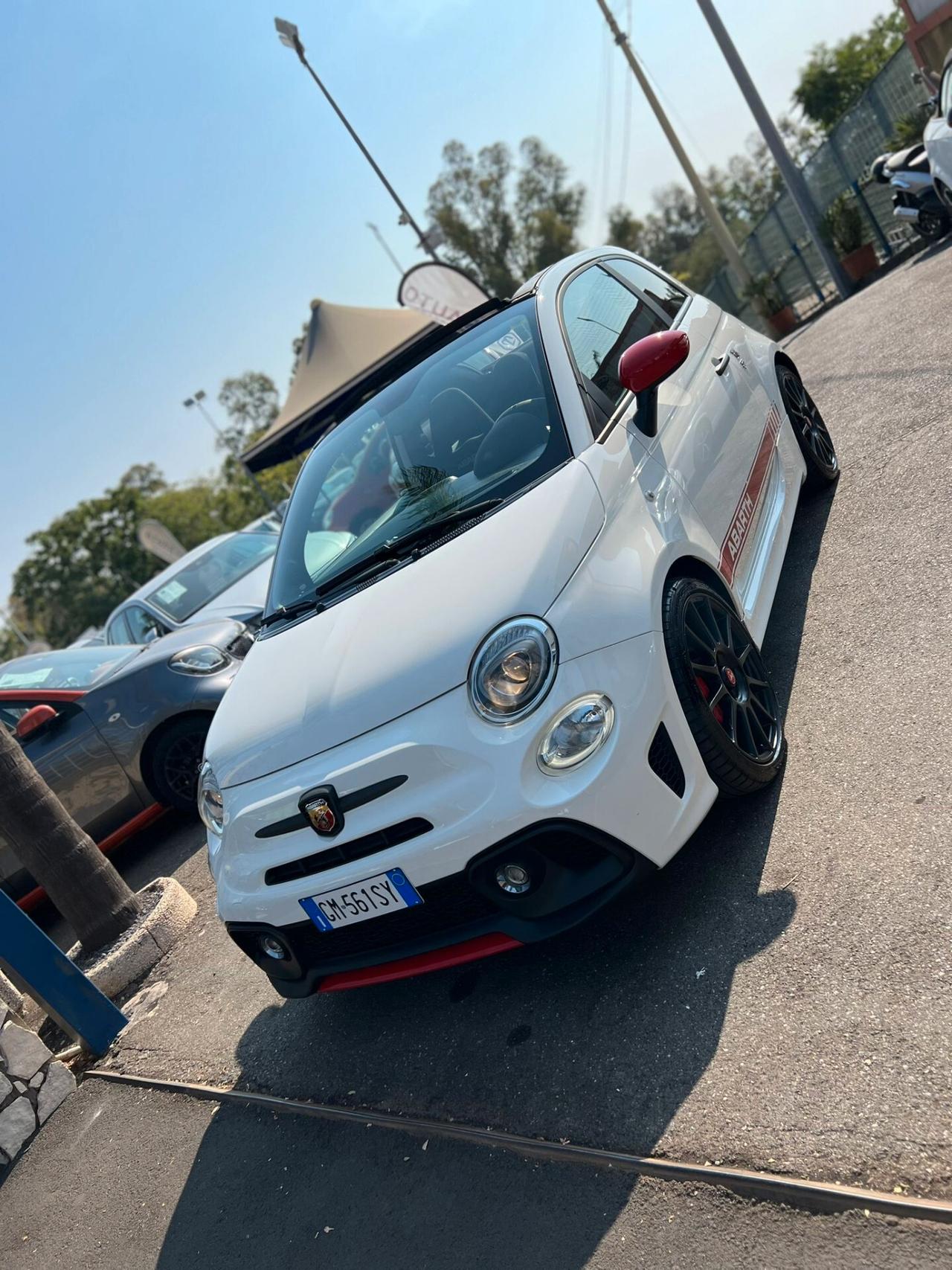 Abarth 595 C 1.4 Turbo T-Jet 180 CV Competizione